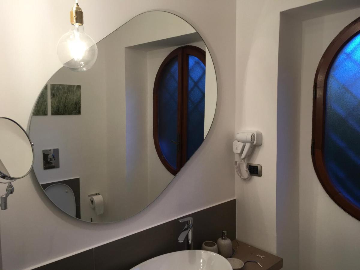 Relais Casa Moresca Terracina Bagian luar foto