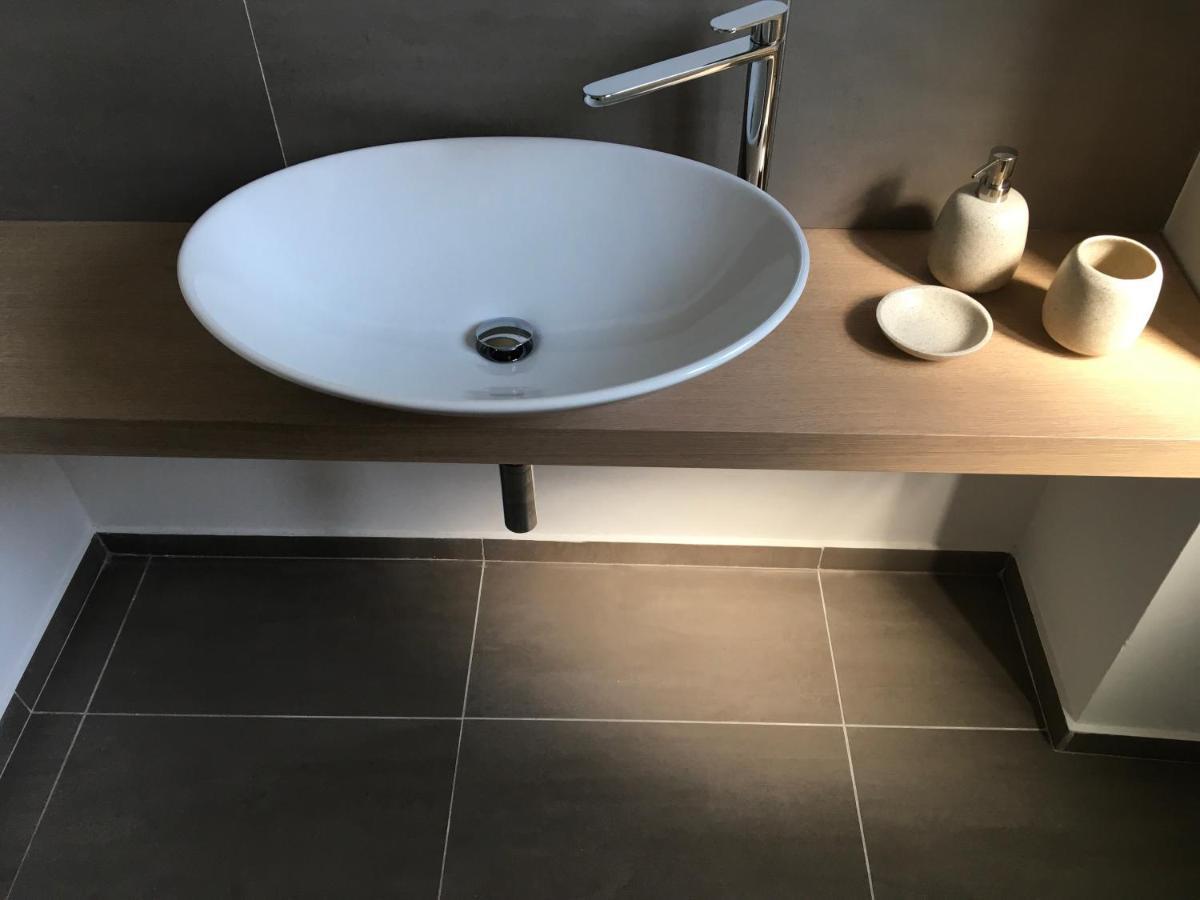 Relais Casa Moresca Terracina Bagian luar foto