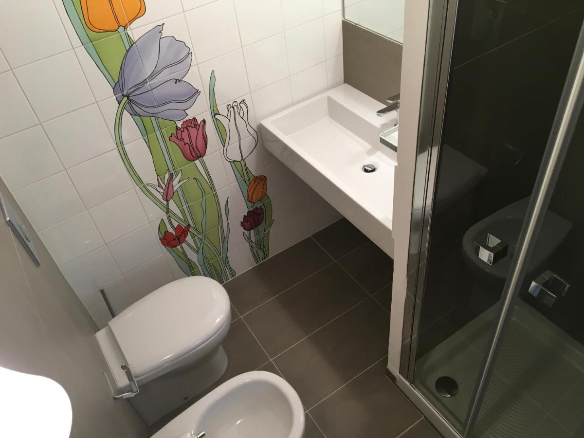 Relais Casa Moresca Terracina Bagian luar foto