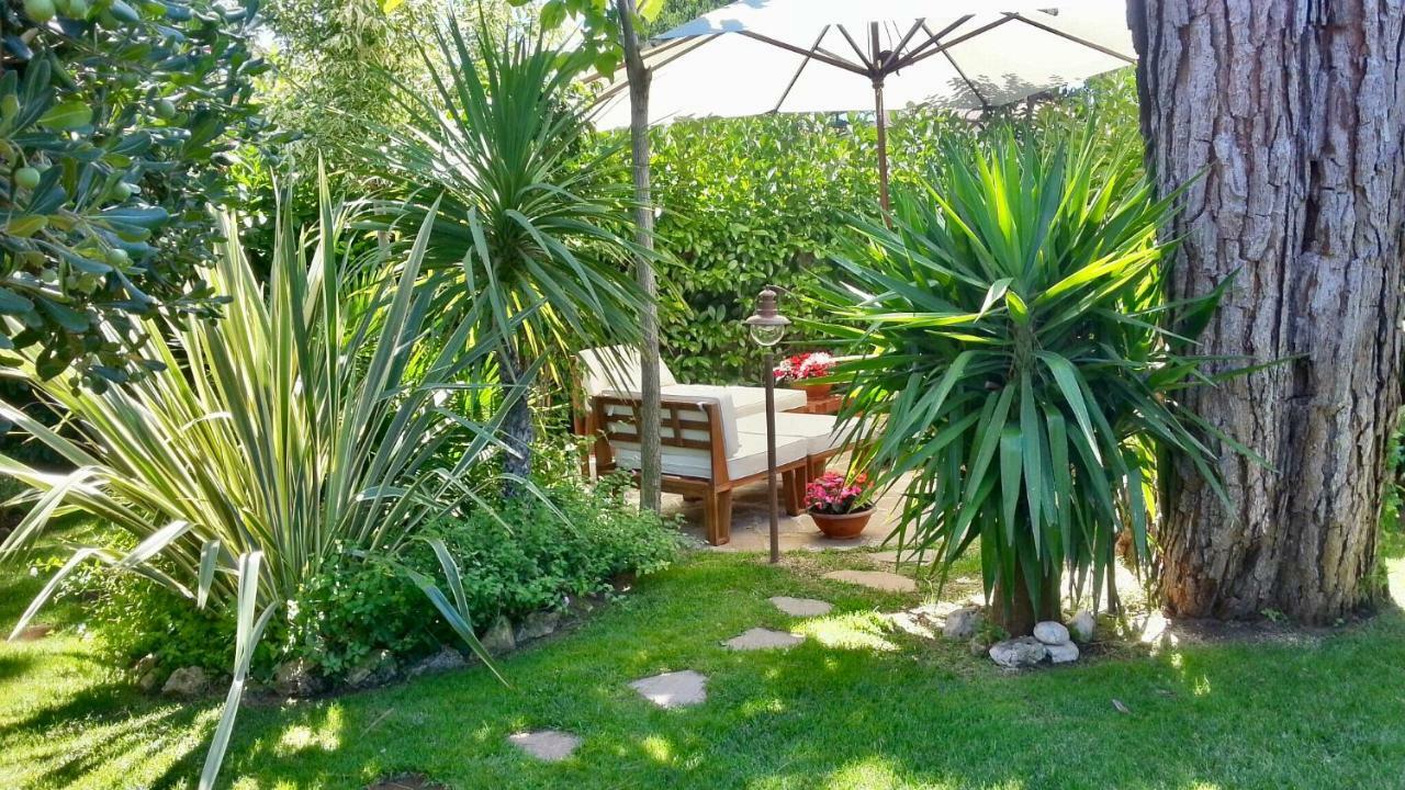 Relais Casa Moresca Terracina Bagian luar foto